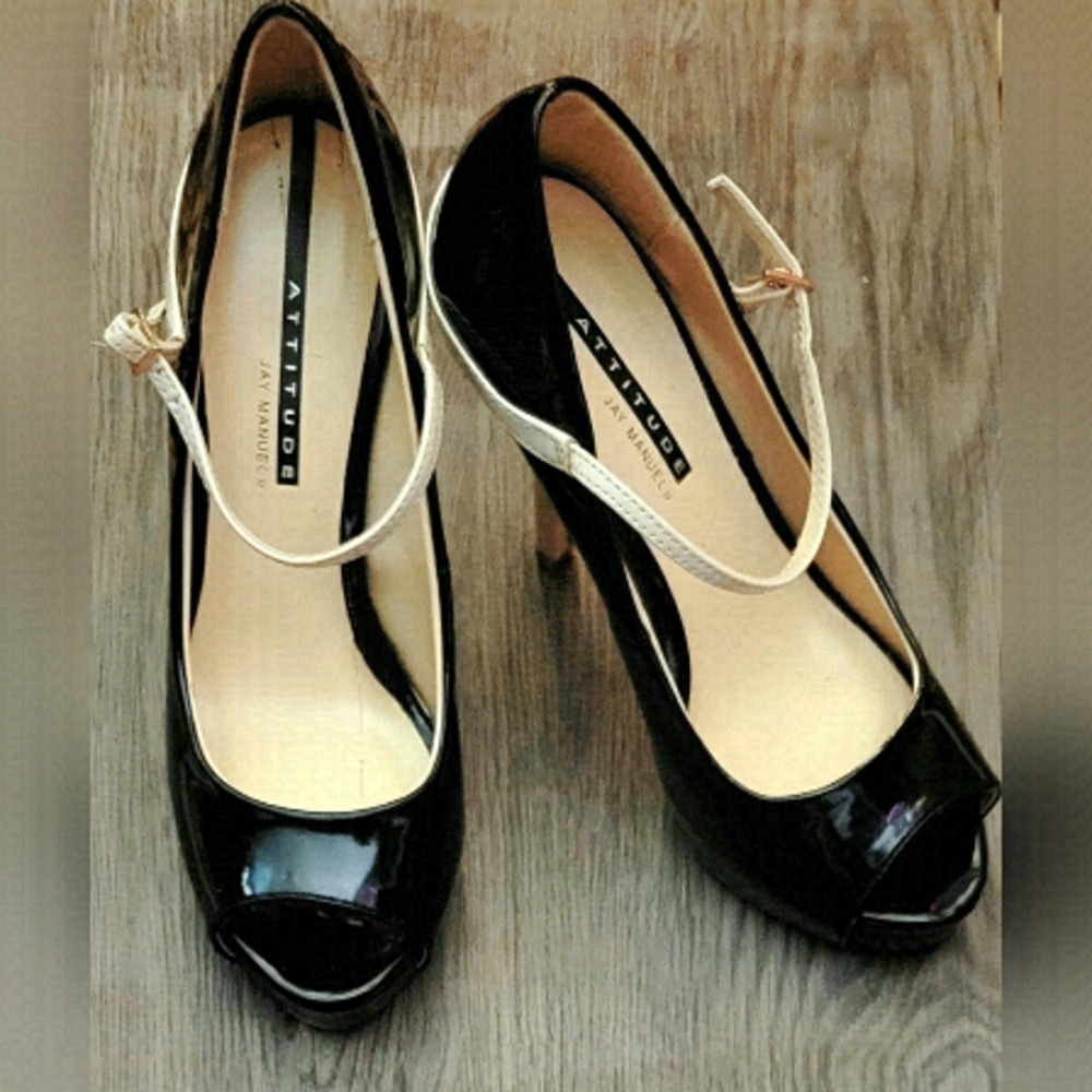 Jay  manual attitude glossy heels